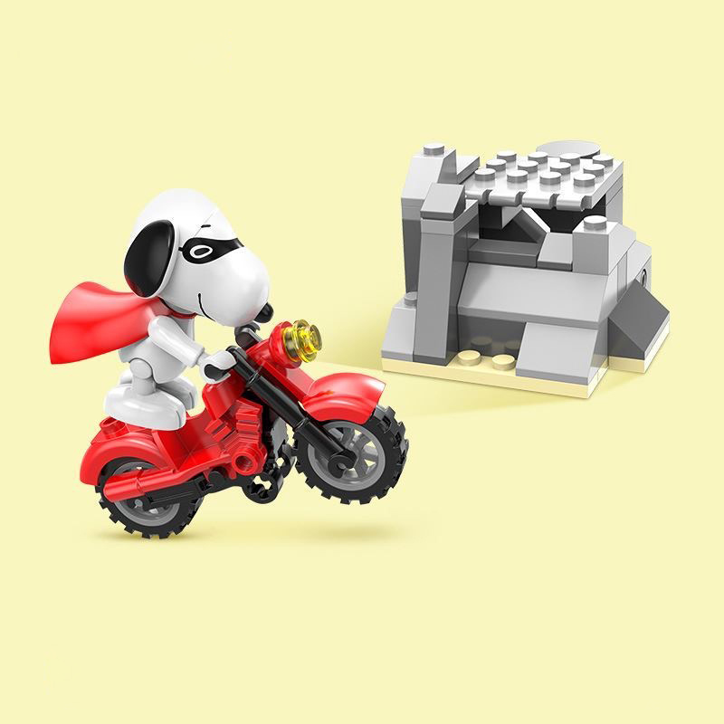 Peanuts® Snoopy Masked Marvel Motorcycle Building Block Set