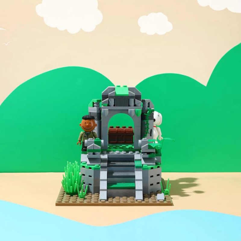 Peanut® Snoopy Jungle Adventure Temple Building Block Set - One Quarter