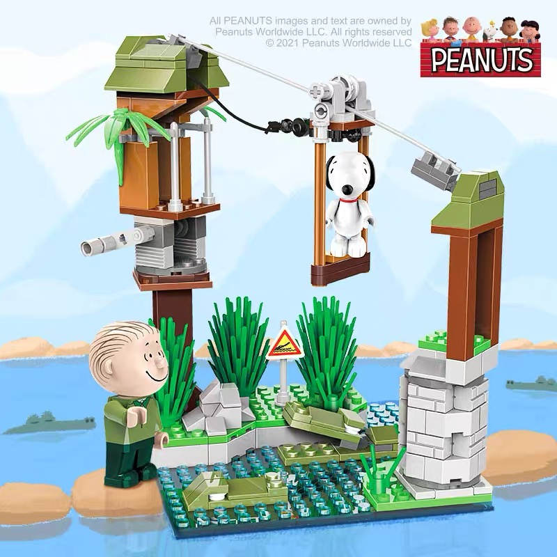 Peanut® Snoopy Jungle Adventure Zip Line Building Block Set