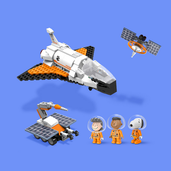 LiNooS Peanut® Snoopy Space Traveler Space Shuttle Building Block Set-One Quarter