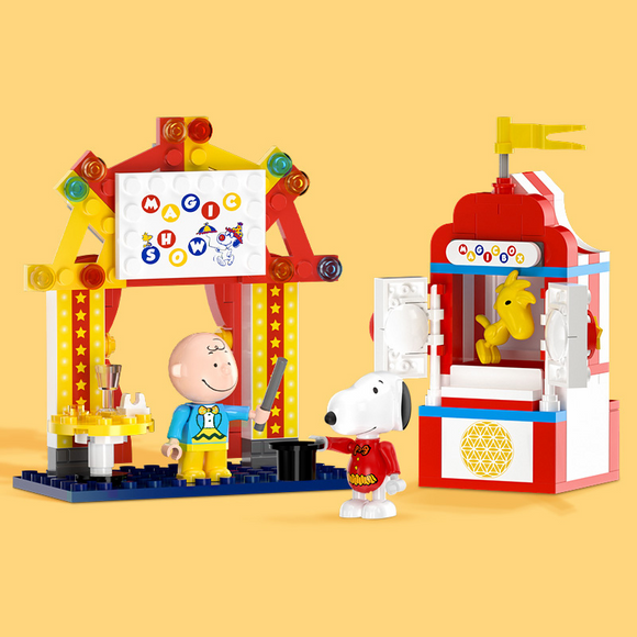 LiNooS Peanuts® Snoopy Magic Show Building Block Set-One Quarter