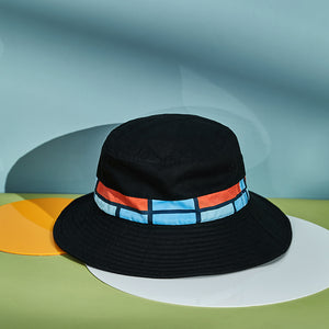 The MET Mondrian Composition Bucket Hat-One Quarter